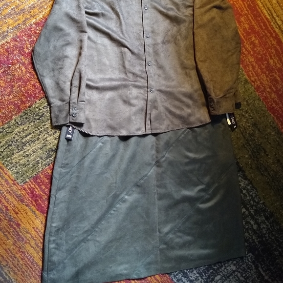 Pantology top & skirt - Picture 5 of 9